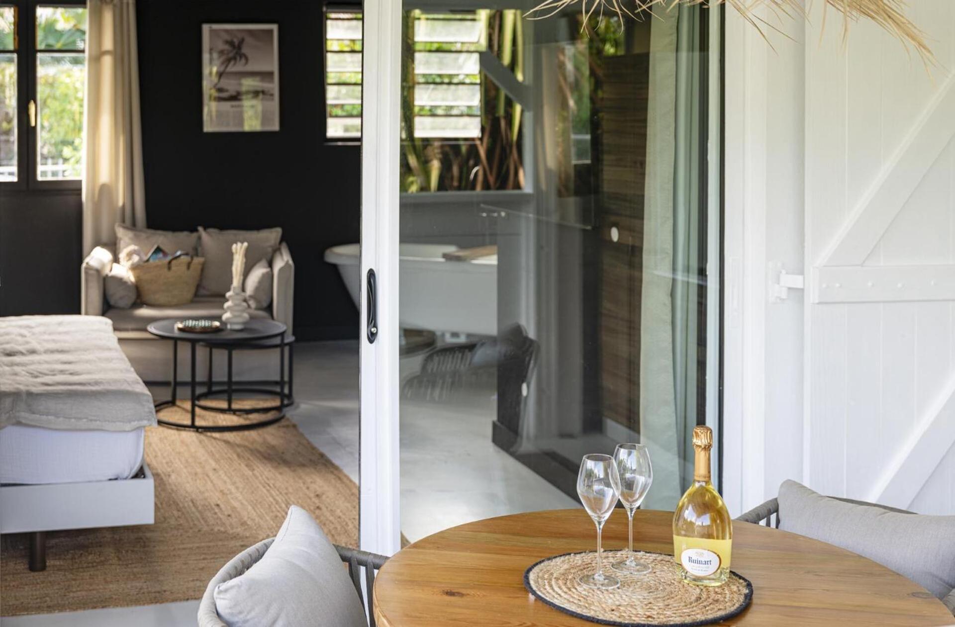 Pomme Cannelle Luxury Suites & Spa Orient Bay Dış mekan fotoğraf