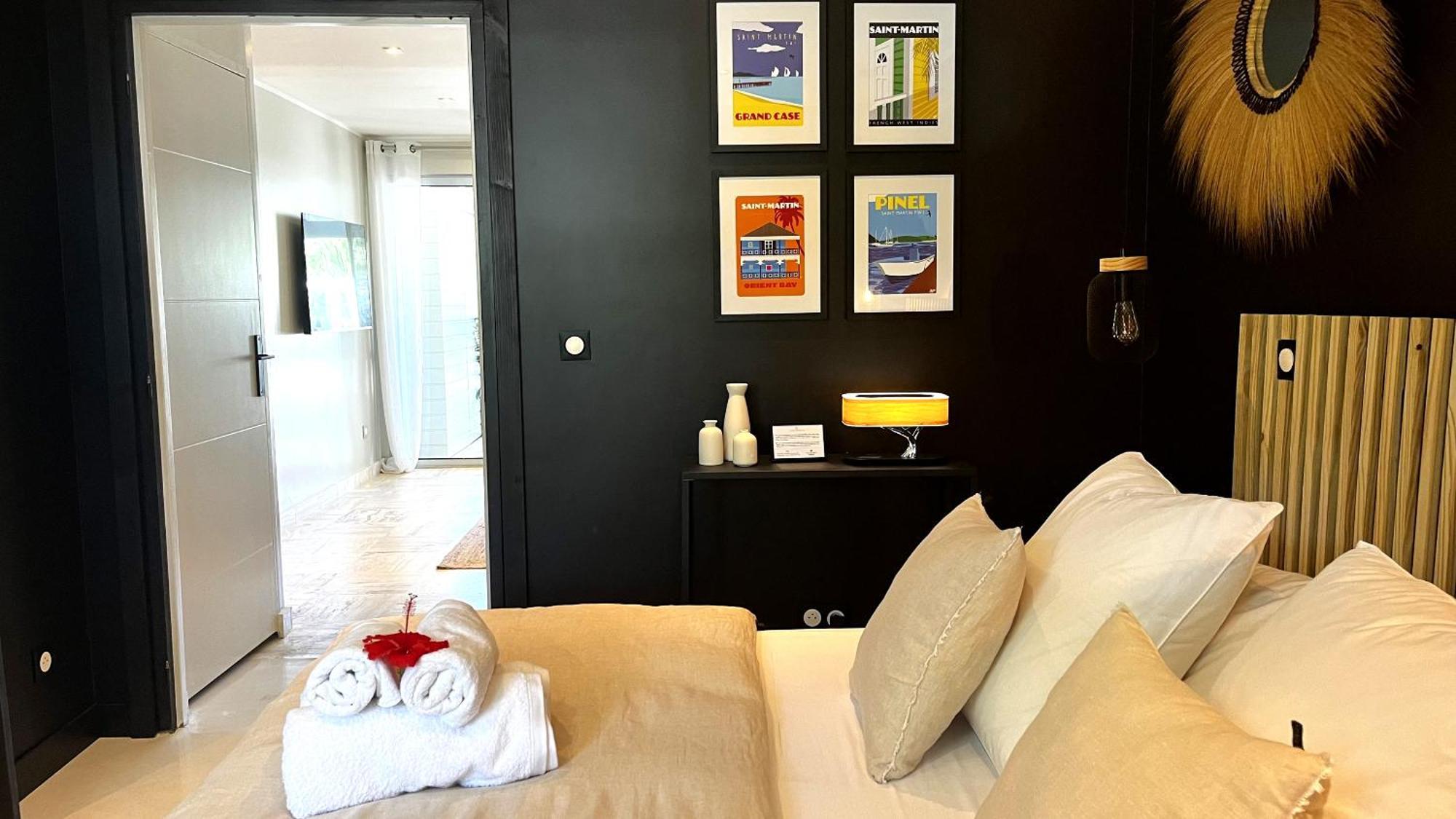 Pomme Cannelle Luxury Suites & Spa Orient Bay Oda fotoğraf