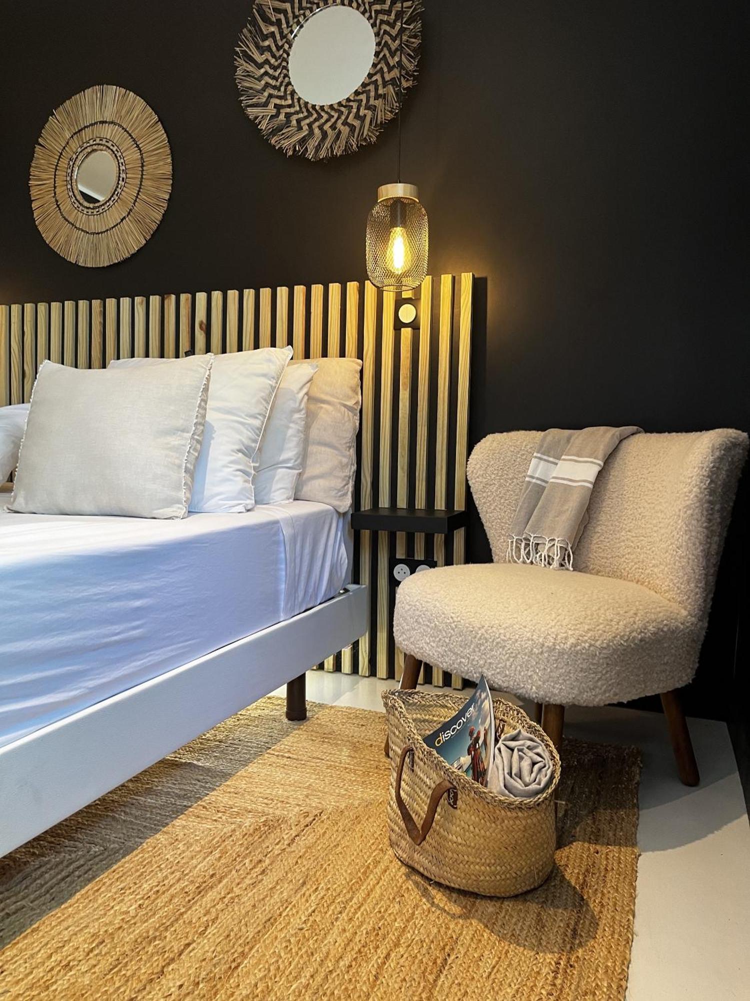Pomme Cannelle Luxury Suites & Spa Orient Bay Oda fotoğraf